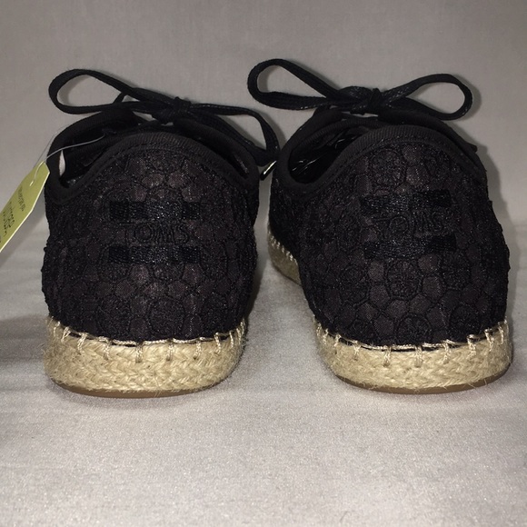 Toms Embroidered Mesh Lace Up Espadrille Sneakers - Picture 5 of 8